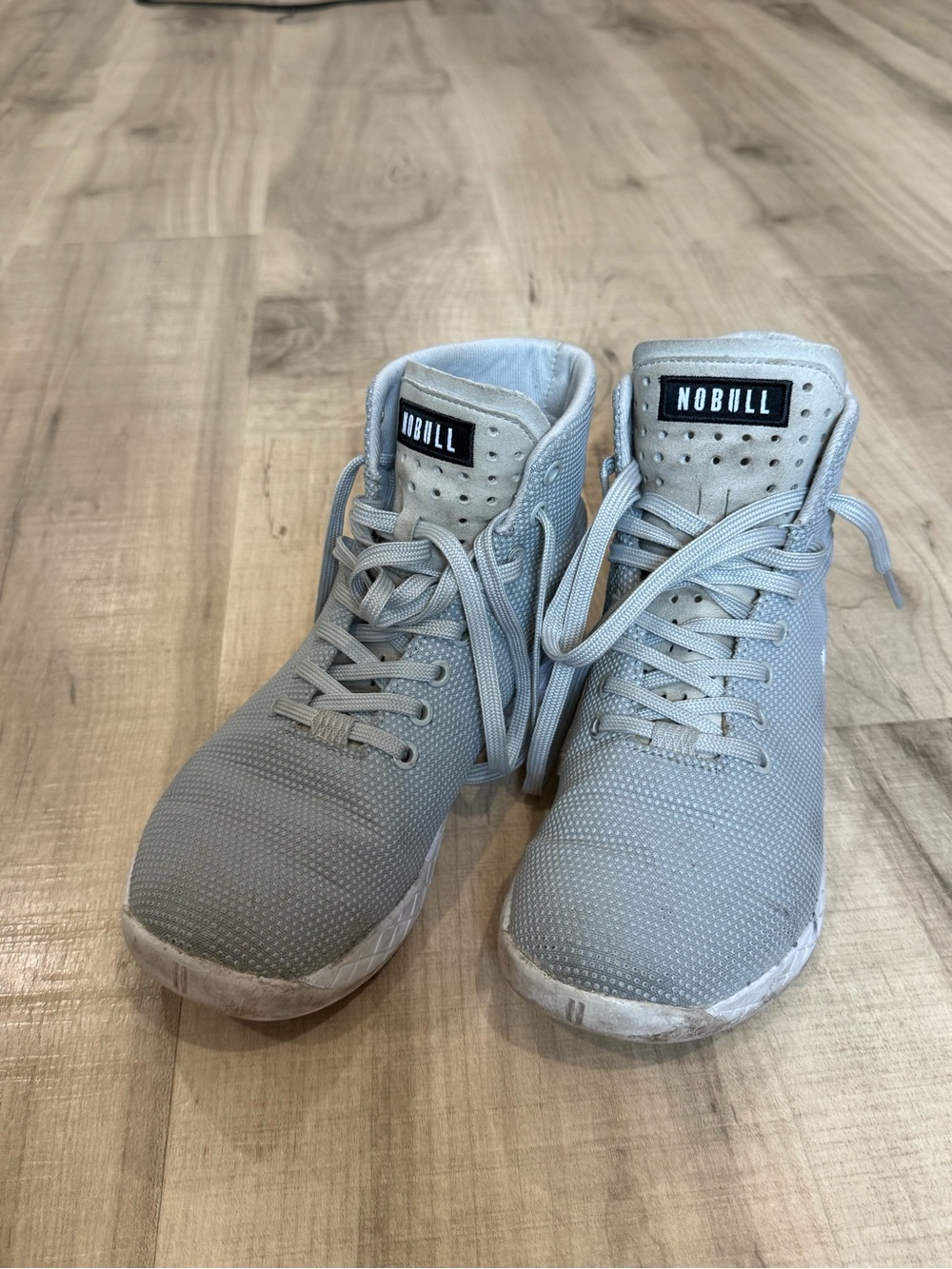 NOBULL womens Light Gray High-Top Training Shoes